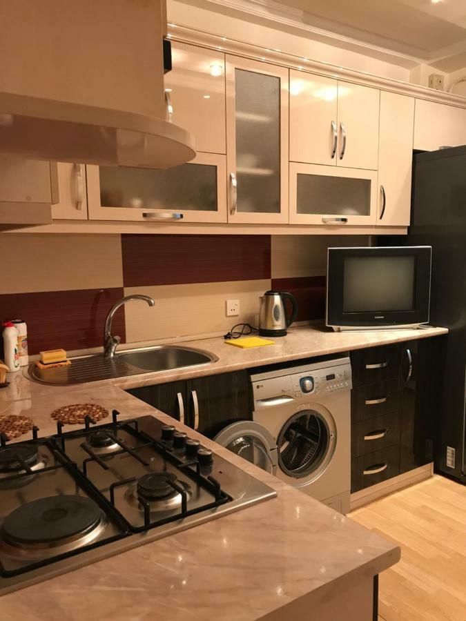 33 Martiros Saryan Street Lägenhet Jerevan Exteriör bild