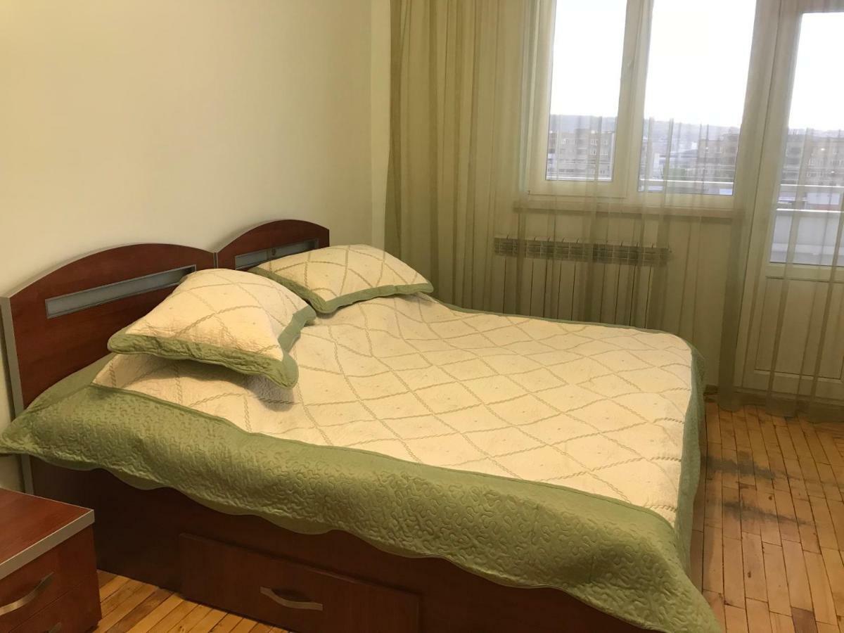33 Martiros Saryan Street Lägenhet Jerevan Exteriör bild