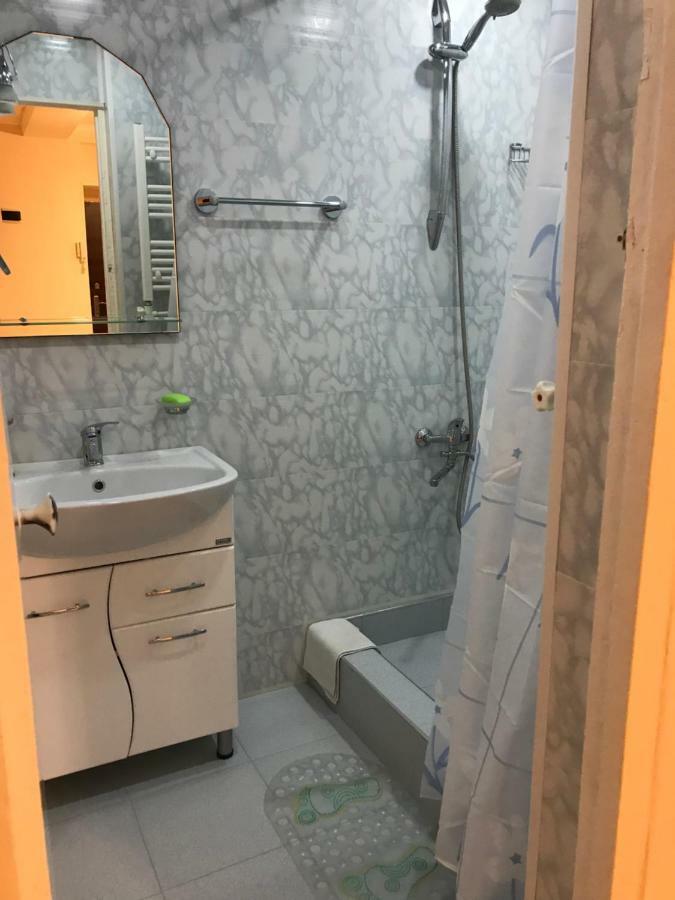 33 Martiros Saryan Street Lägenhet Jerevan Exteriör bild